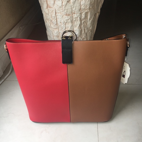 Classy purses - Picture 3 of 4